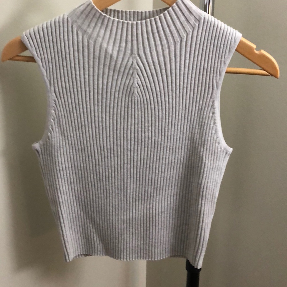 Cropped top